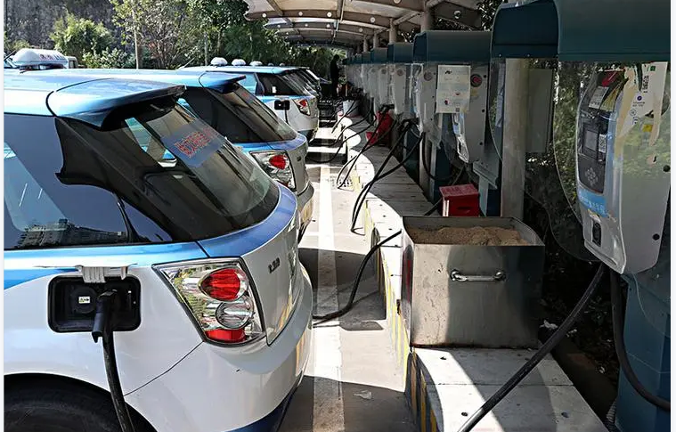 華冠半導(dǎo)體芯片在汽車領(lǐng)域主要應(yīng)用